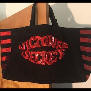 Victoria’s Secret weekend bag.